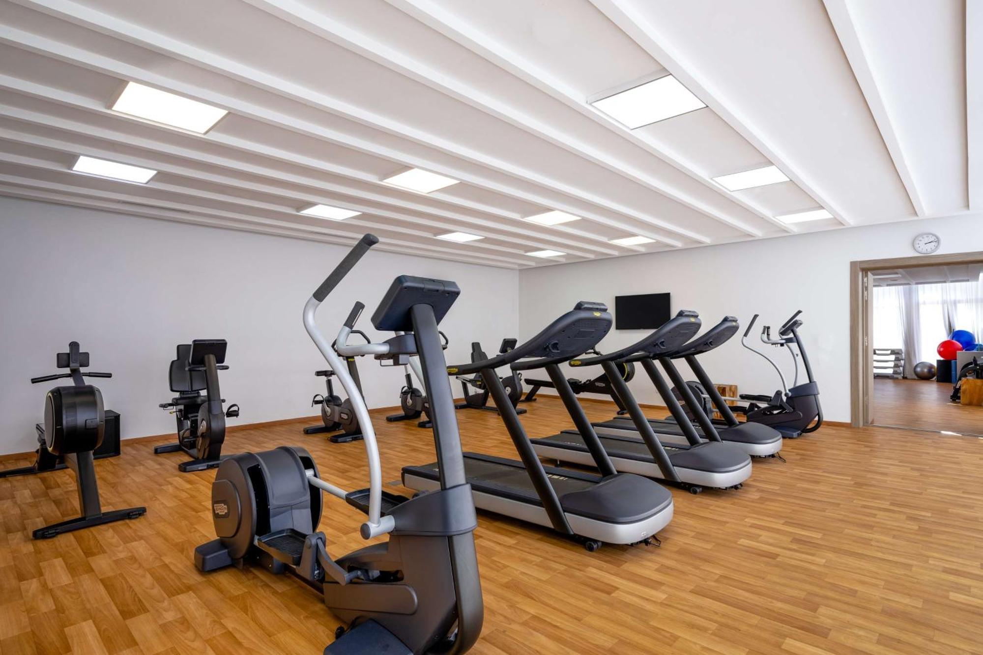Radisson Blu Resort Al Hoceima Exterior photo A gym