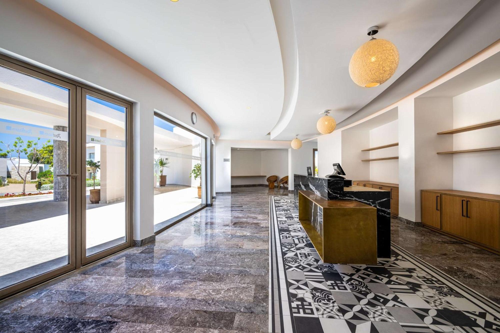 Radisson Blu Resort Al Hoceima Exterior photo Lobby